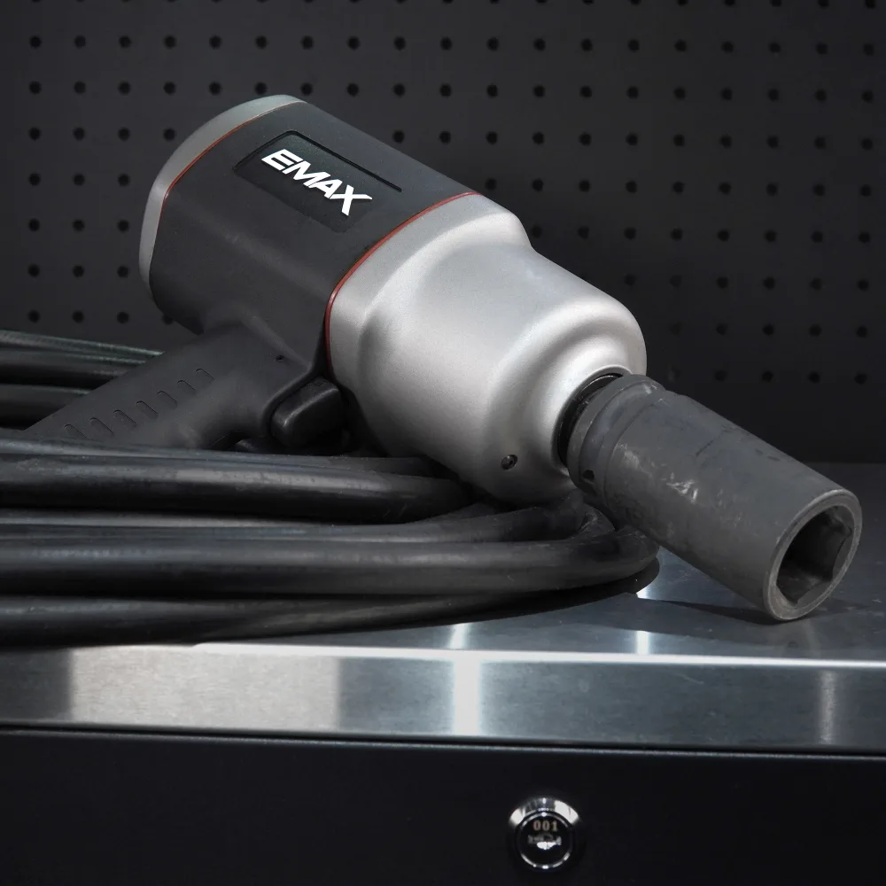 Industrial 3/4" Extreme Duty 1,400 ft. lbs Air Impact Wrench, view 5